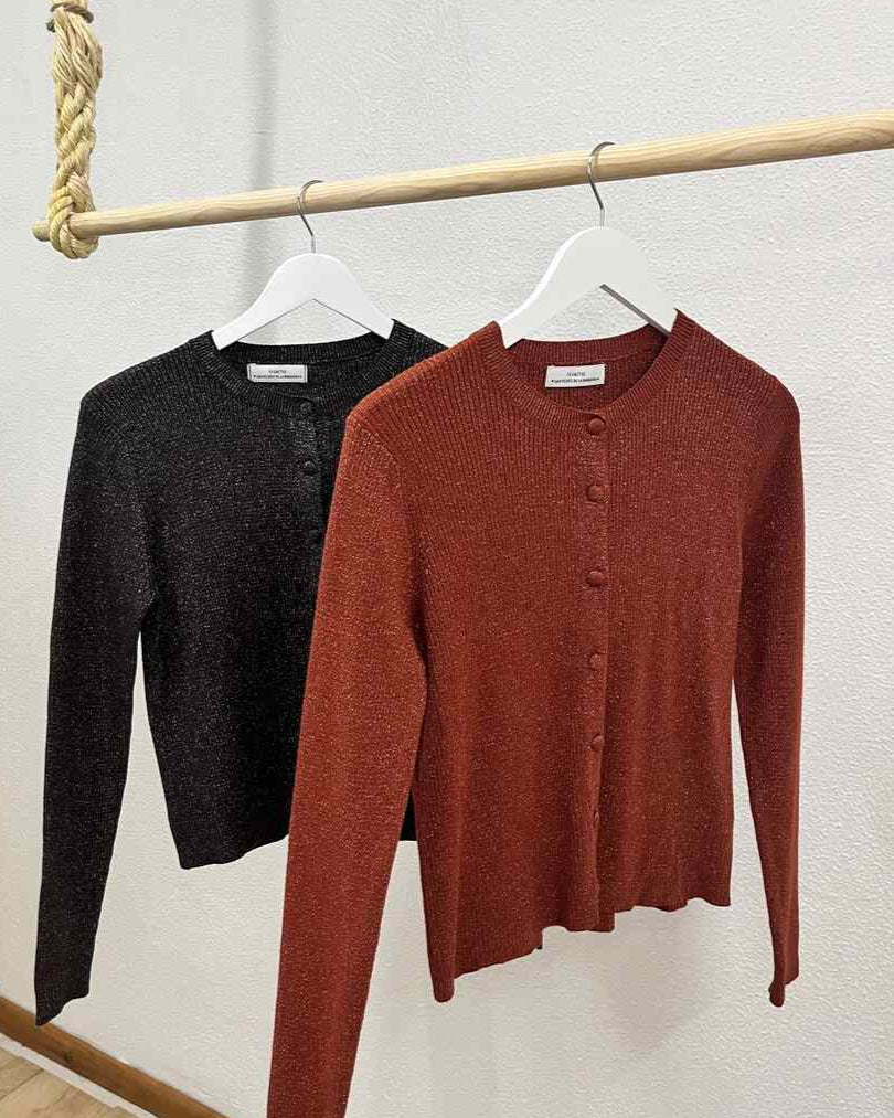 Cardigan botones chocolate