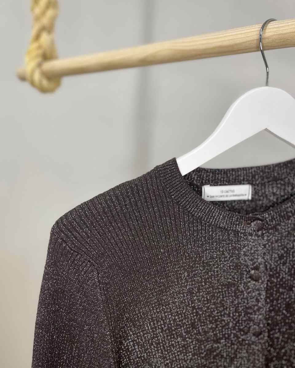 Cardigan botones chocolate