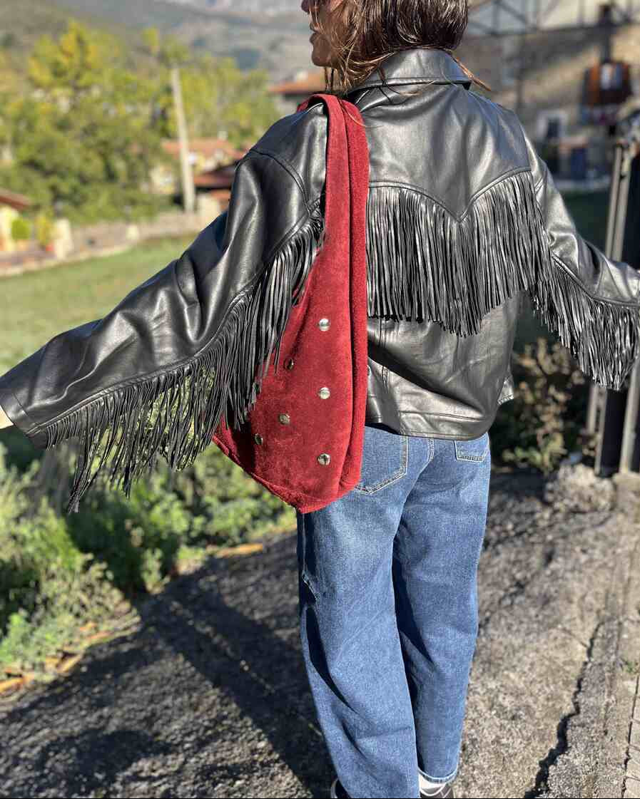 Chaqueta polipiel flecos