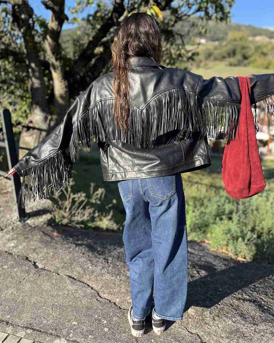 Chaqueta polipiel flecos