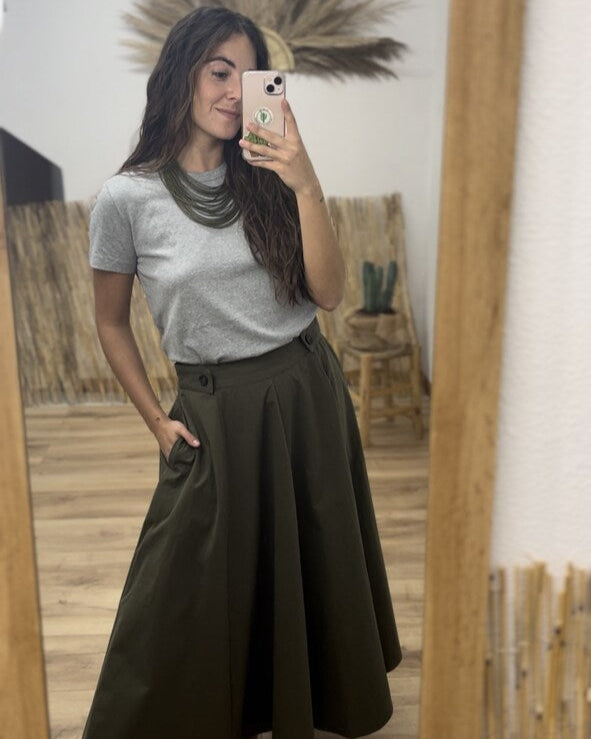 Falda verde militar