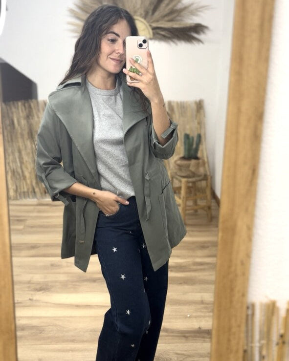 Gabardina corta verde