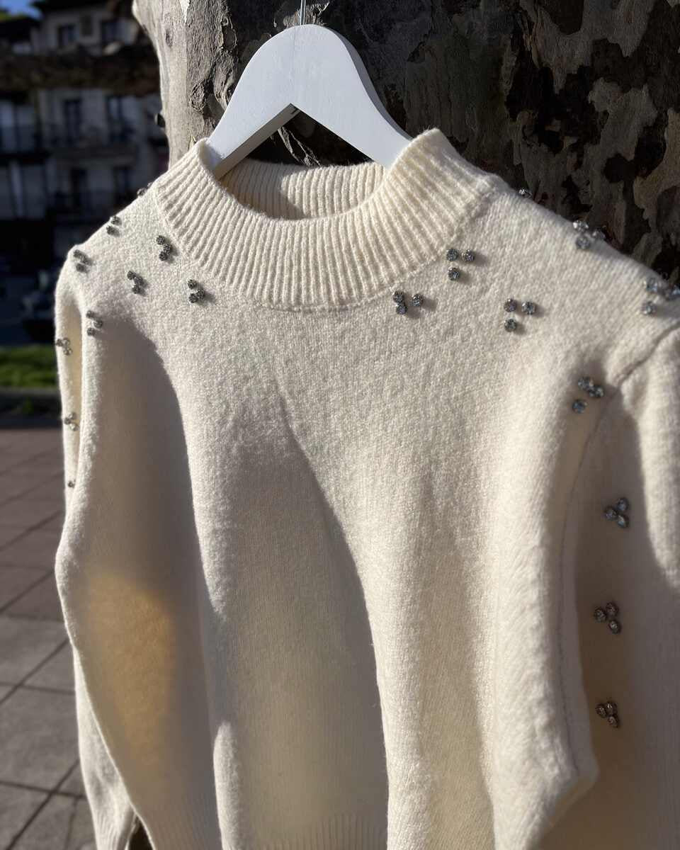 Jersey beige abalorios