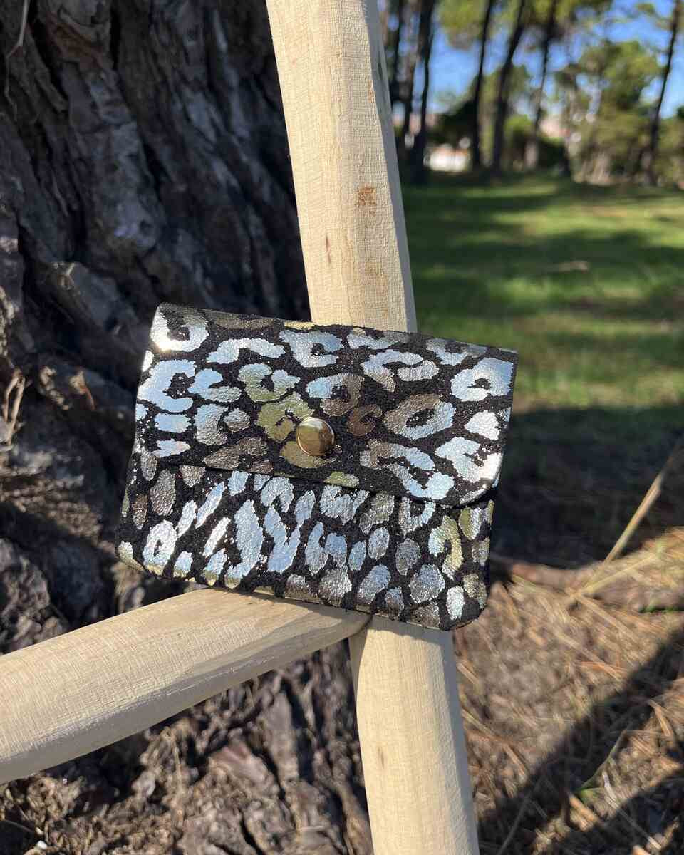 Monedero leopardo negro