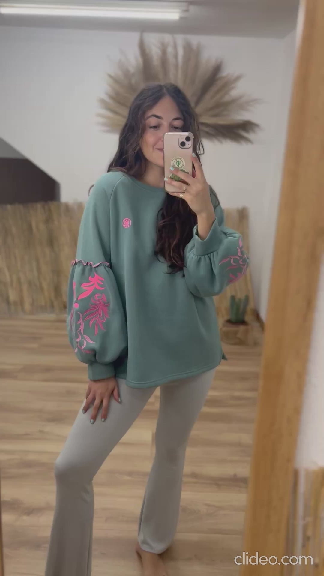 Sudadera globo verde