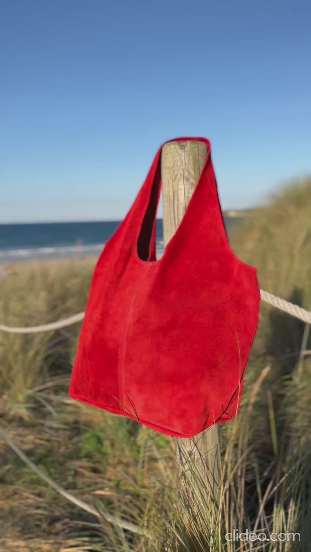 Bolso de hombro rojo