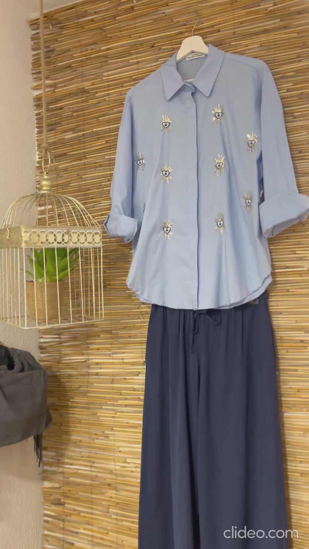Camisa ojos azul